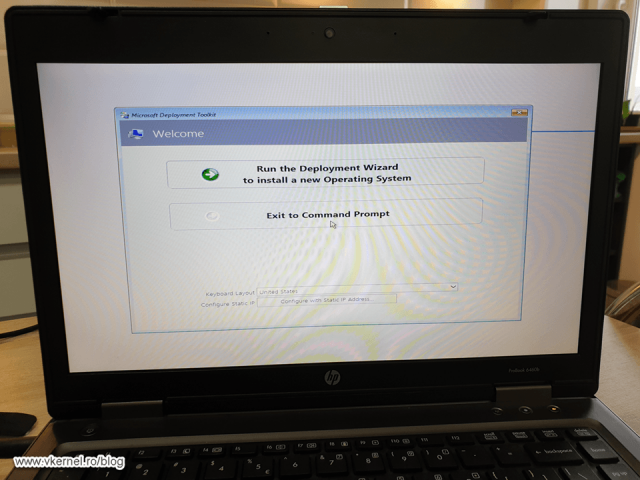 MDT deployment wizard loaded from the USB drive